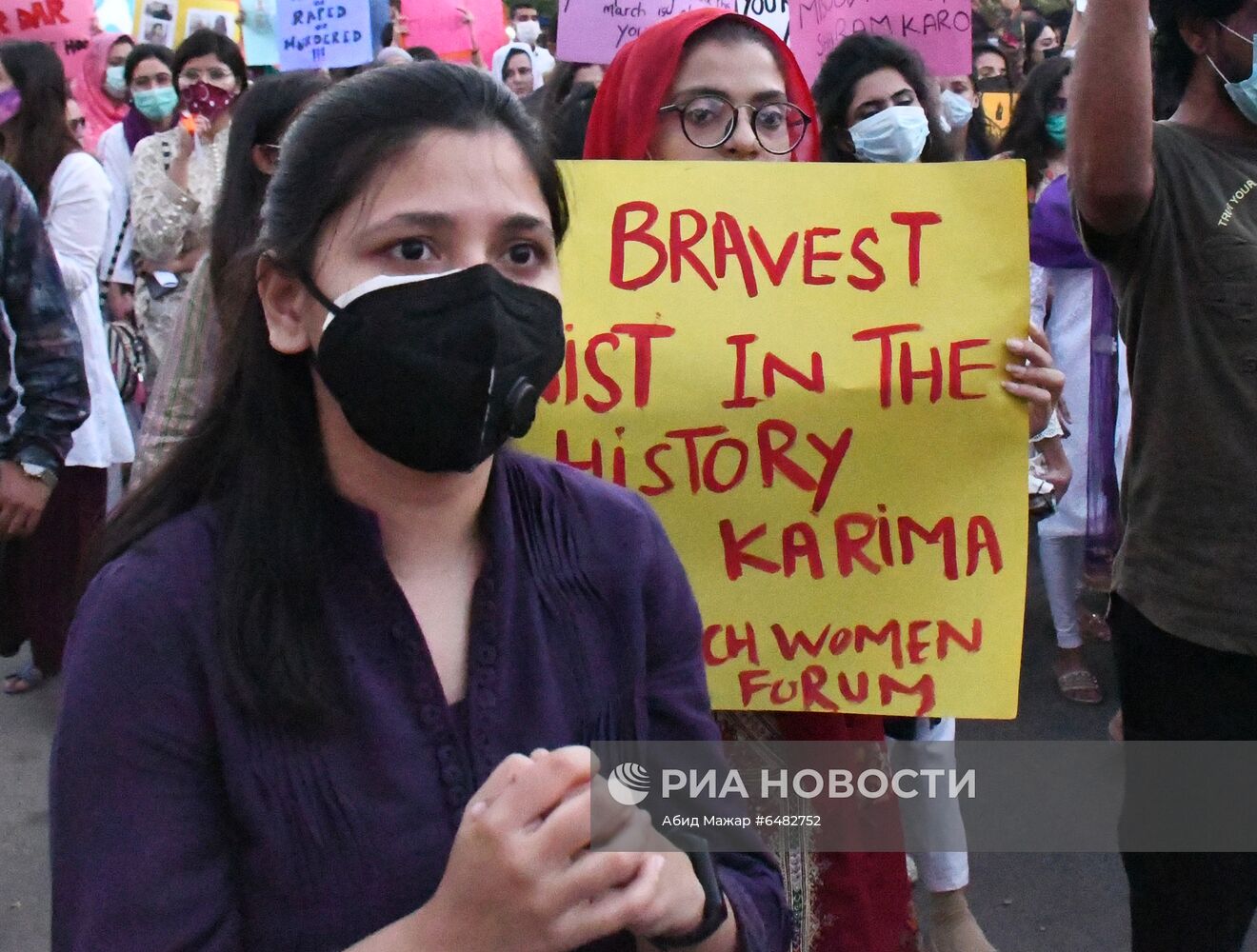 Демонстрации, посвященные Международному женскому дню, за рубежом