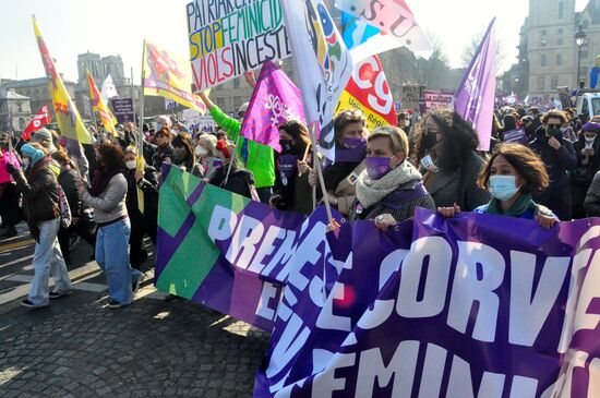 Демонстрации, посвященные Международному женскому дню, за рубежом