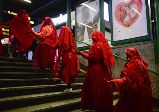 Демонстрации, посвященные Международному женскому дню, за рубежом