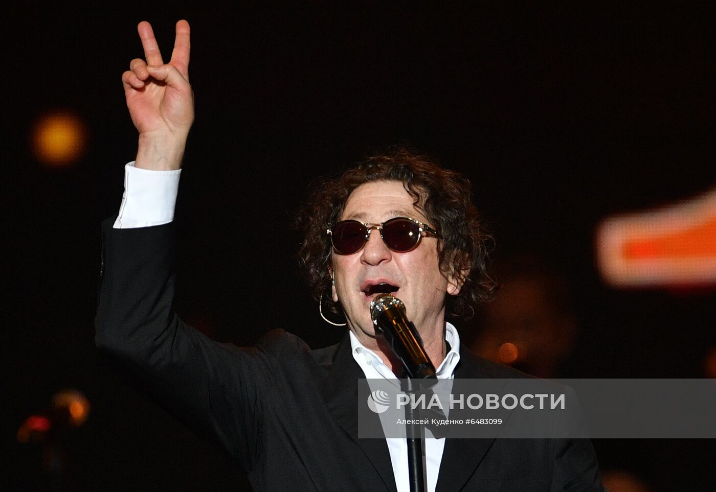 Программа "Я нравлюсь женщинам" в Crocus City Hall