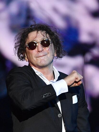 Программа "Я нравлюсь женщинам" в Crocus City Hall