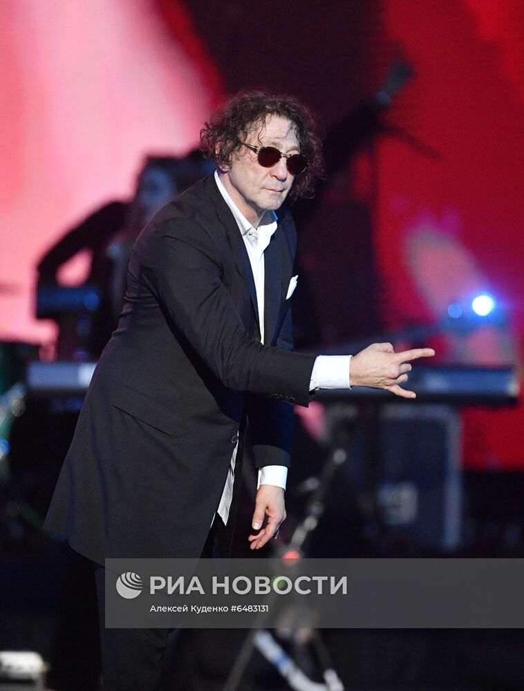 Программа "Я нравлюсь женщинам" в Crocus City Hall