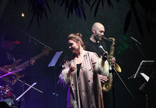 Концерт в оранжерее "Аптекарского огорода"