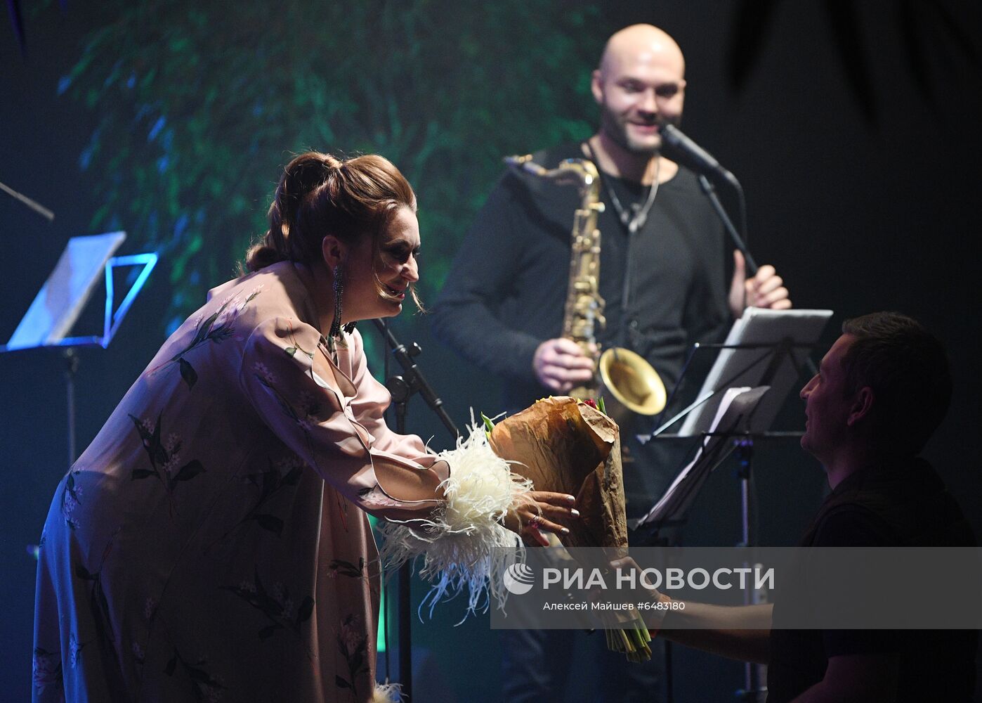 Концерт в оранжерее "Аптекарского огорода"