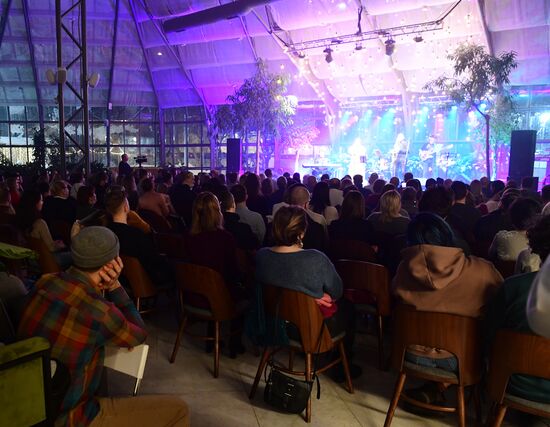 Концерт в оранжерее "Аптекарского огорода"