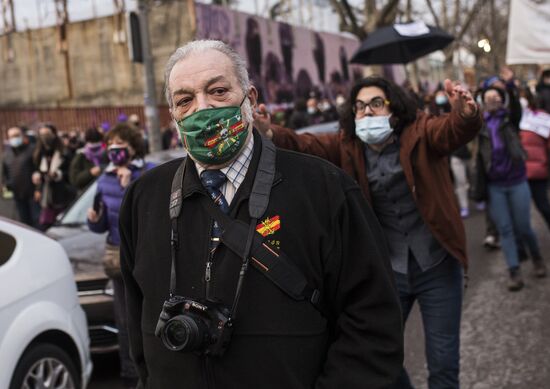 Демонстрации, посвященные Международному женскому дню, за рубежом