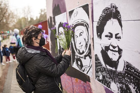 Демонстрации, посвященные Международному женскому дню, за рубежом