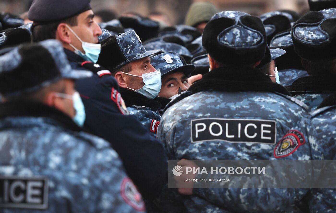 Акция протеста оппозиции в Ереване