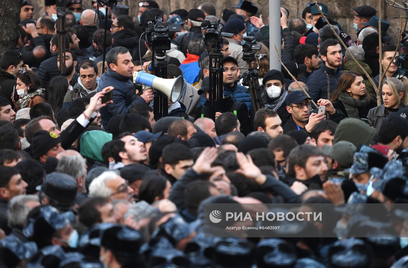 Акция протеста оппозиции в Ереване