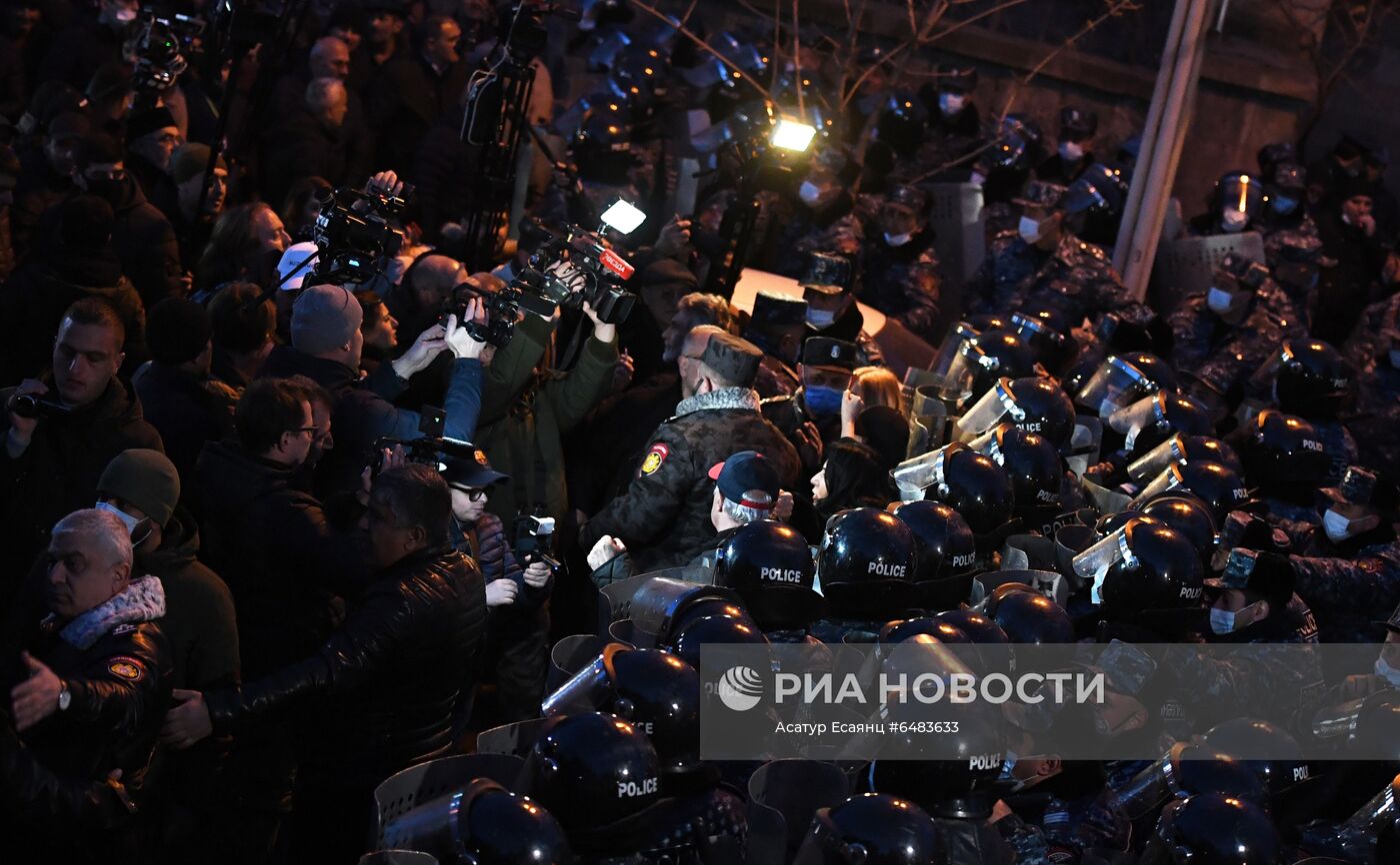 Акция протеста оппозиции в Ереване