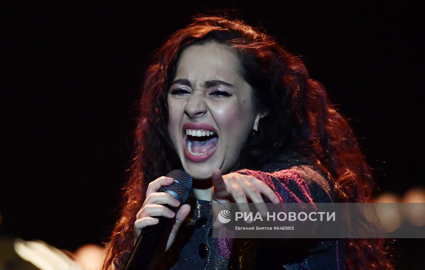 Концерт Манижи в Москве