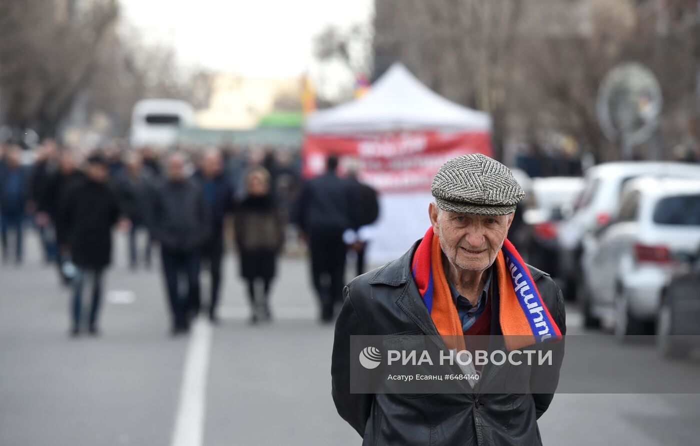 Акция протеста оппозиции в Ереване