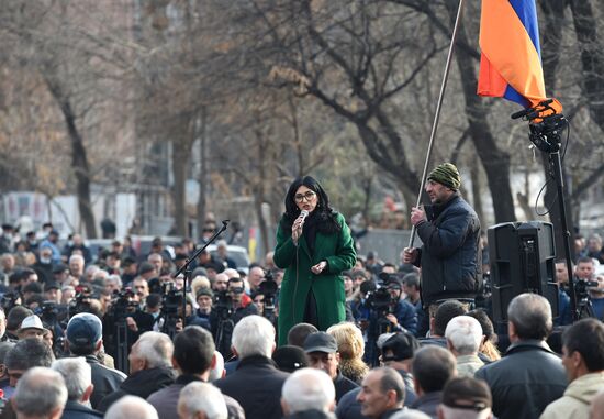 Акция протеста оппозиции в Ереване