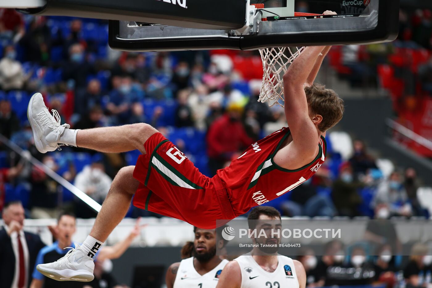 Баскетбол. Кубок Европы. Матч "Локомотив-Кубань" - "Тренто"