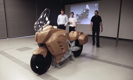 Первый прототип электрического мотоцикла Aurus