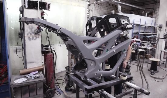 Первый прототип электрического мотоцикла Aurus