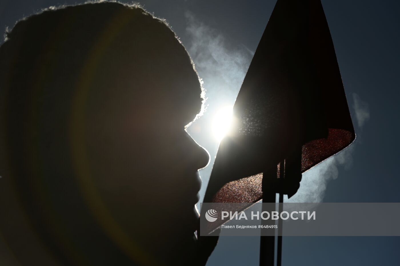 Подготовка военнослужащих Преображенского полка к военному параду на Красной площади