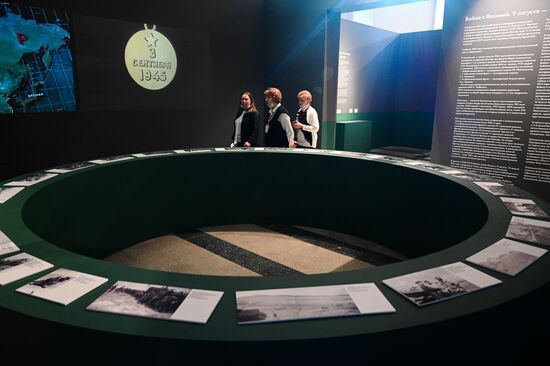 Открытие выставки "Триумф победителей" 