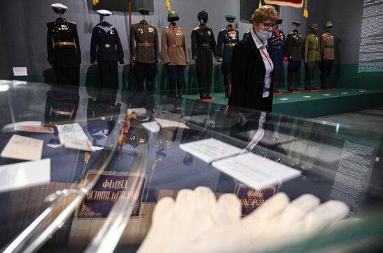 Открытие выставки "Триумф победителей" 