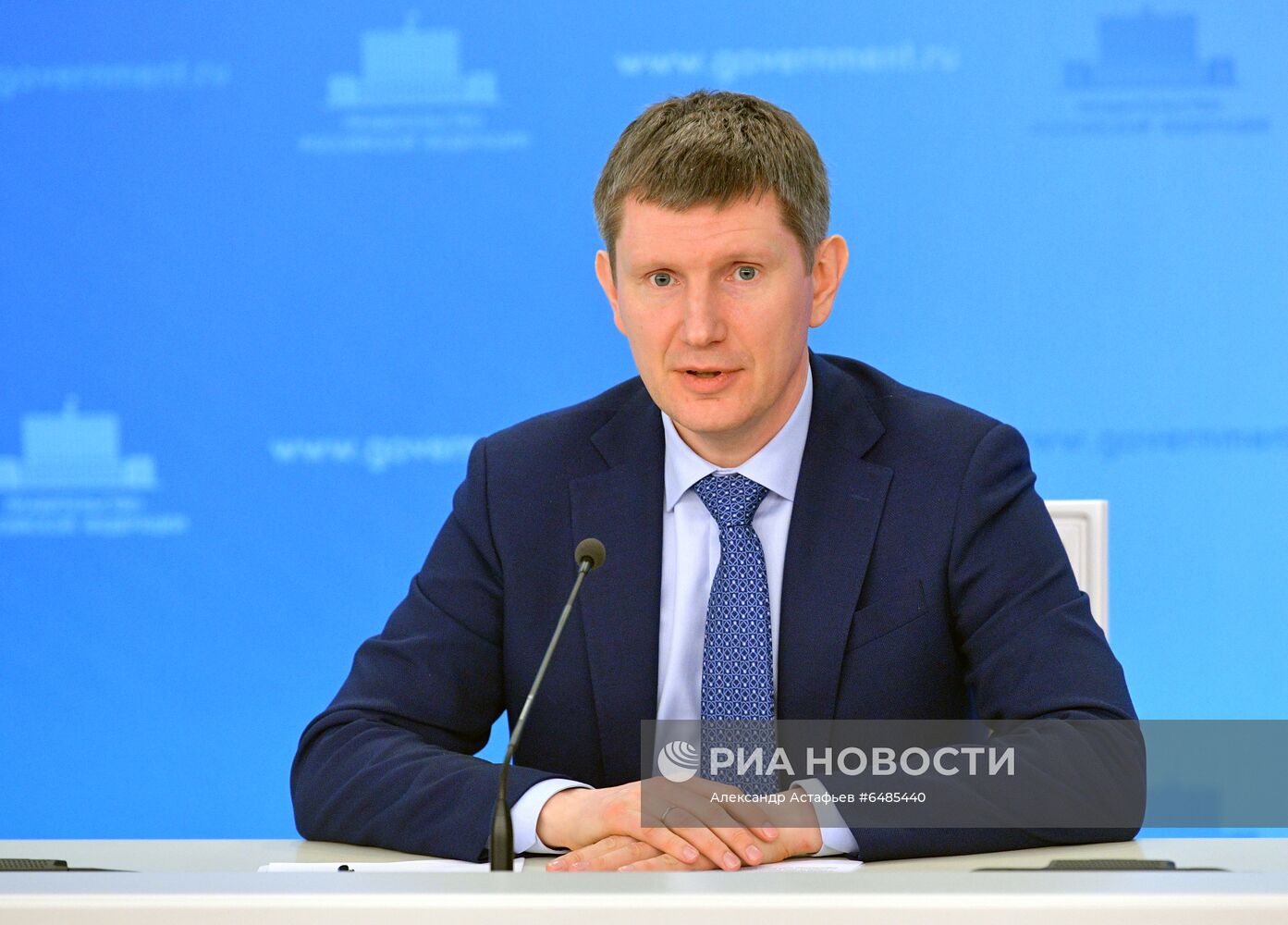 Брифинг министра экономического развития РФ М. Решетникова
