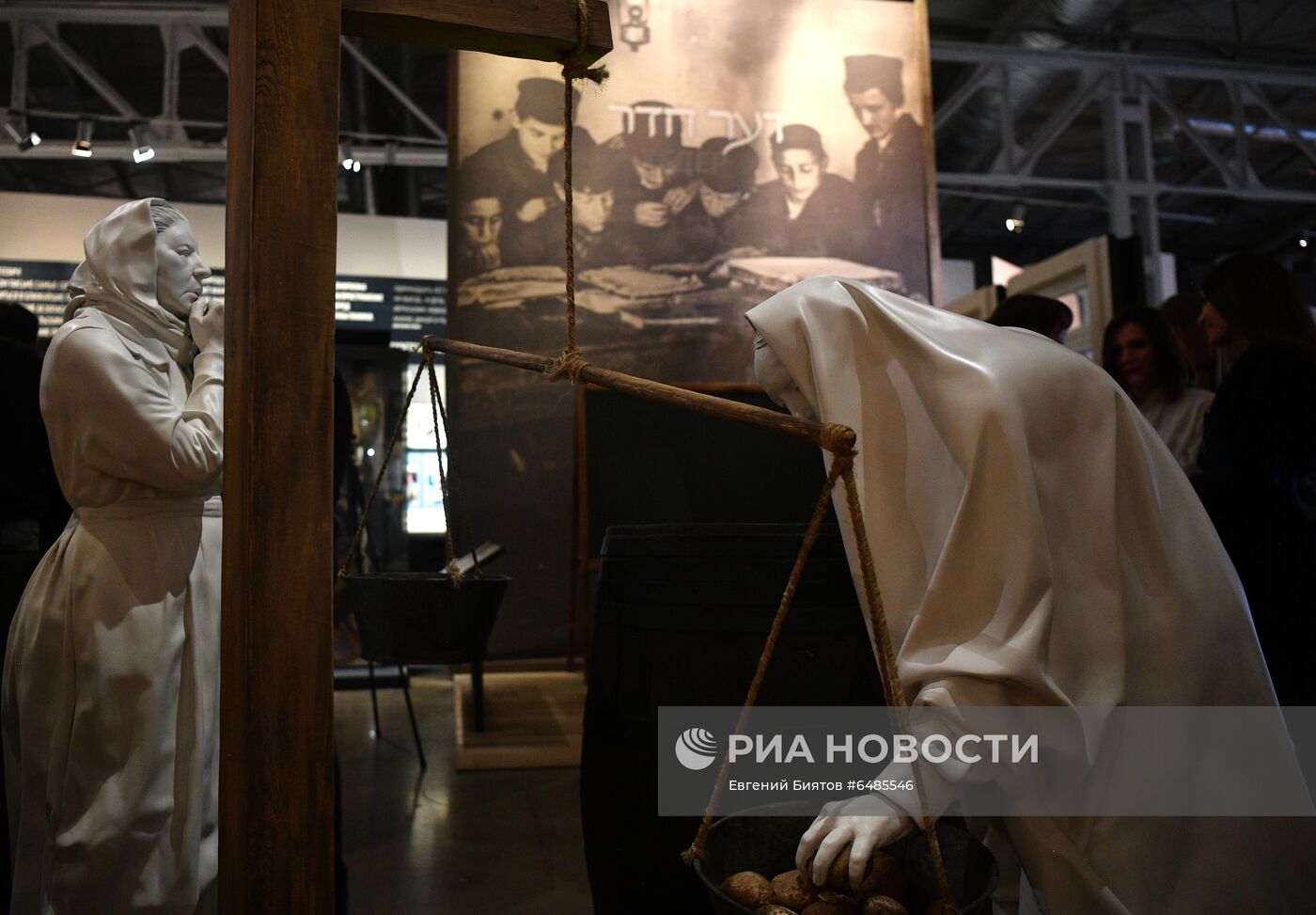 Открытие инсталляции о хасидах в Еврейском музее и центре толерантности