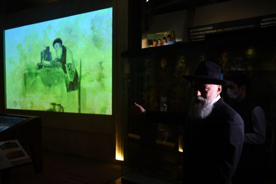Открытие инсталляции о хасидах в Еврейском музее и центре толерантности
