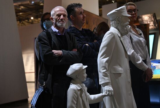 Открытие инсталляции о хасидах в Еврейском музее и центре толерантности