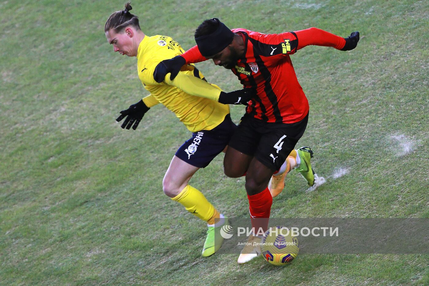 Футбол. РПЛ. Матч "Химки" – "Ростов"