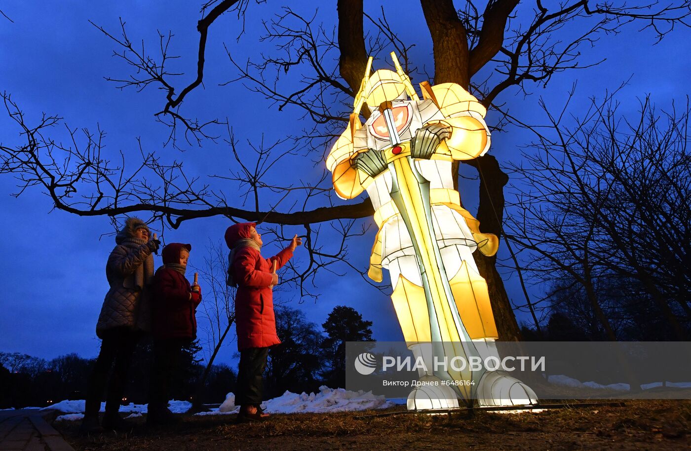 Фестиваль "Королевство волшебных огней" в Минске