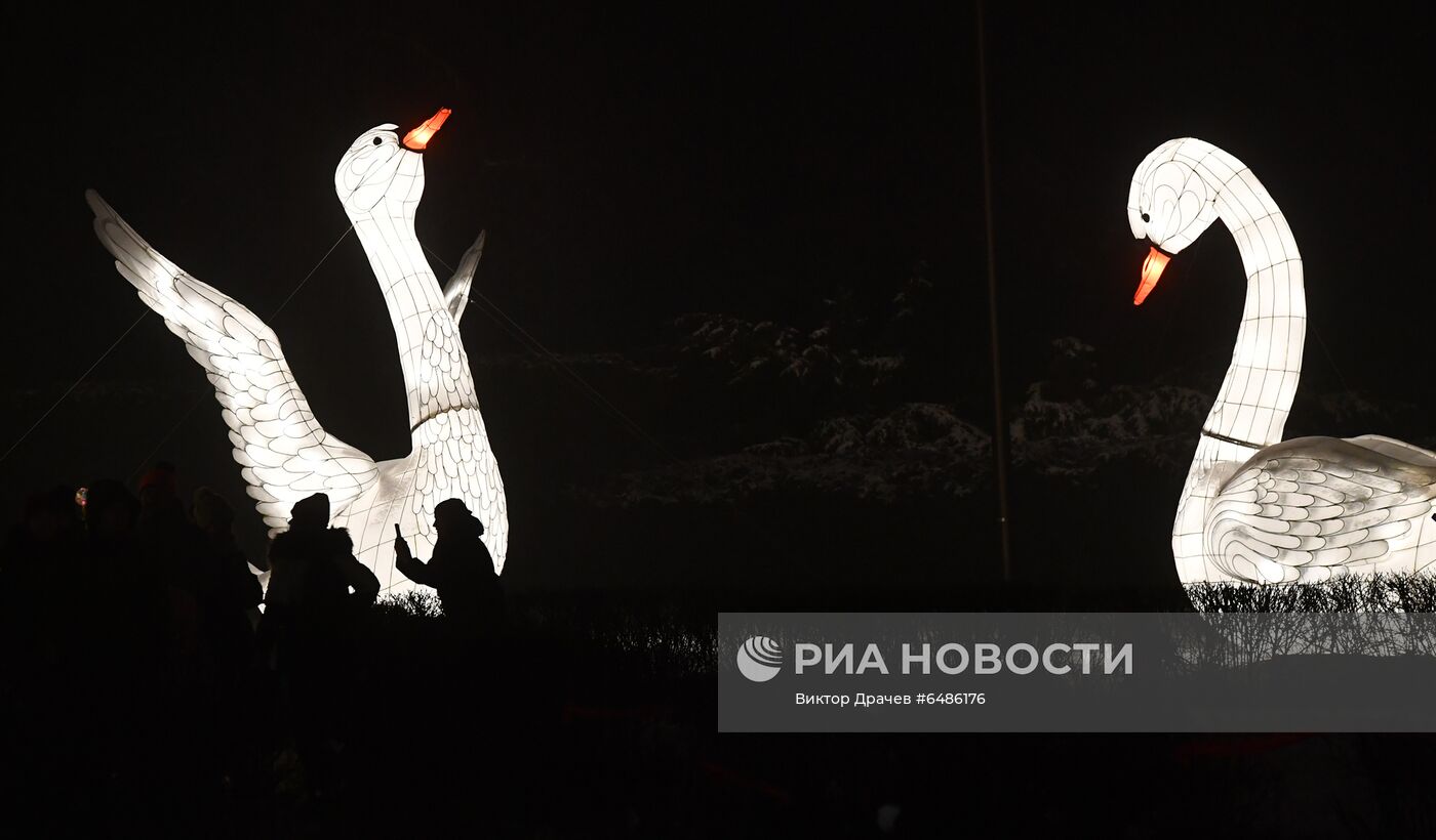 Фестиваль "Королевство волшебных огней" в Минске