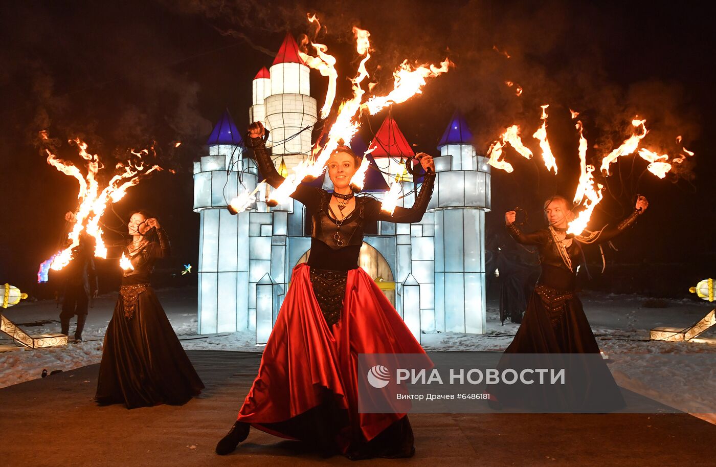 Фестиваль "Королевство волшебных огней" в Минске