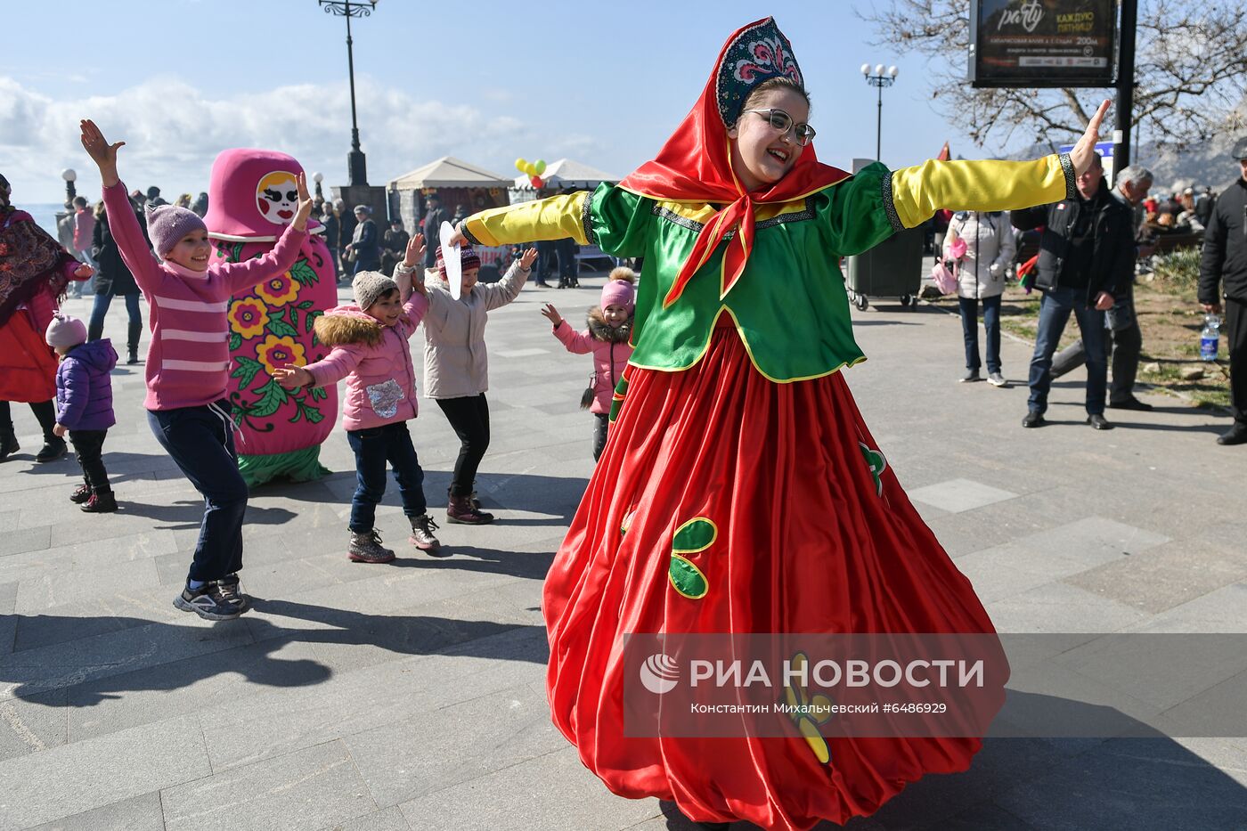 Проводы Масленицы в регионах России