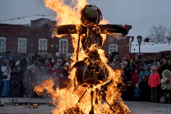 Проводы Масленицы в регионах России