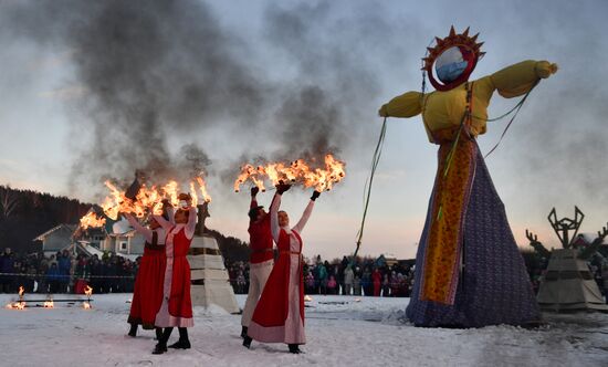 Проводы Масленицы в регионах России