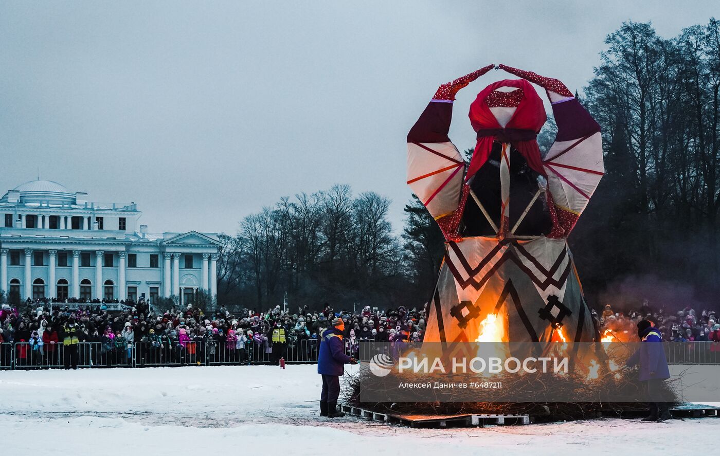 Проводы Масленицы в регионах России