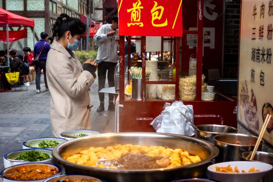 Китай через год после начала пандемии