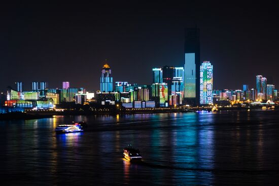 Китай через год после начала пандемии