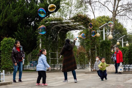 Китай через год после начала пандемии