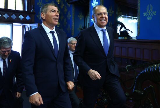 Встреча глав МИД РФ и Израиля С. Лаврова и Г. Ашкенази