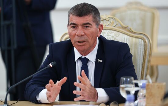 Встреча глав МИД РФ и Израиля С. Лаврова и Г. Ашкенази
