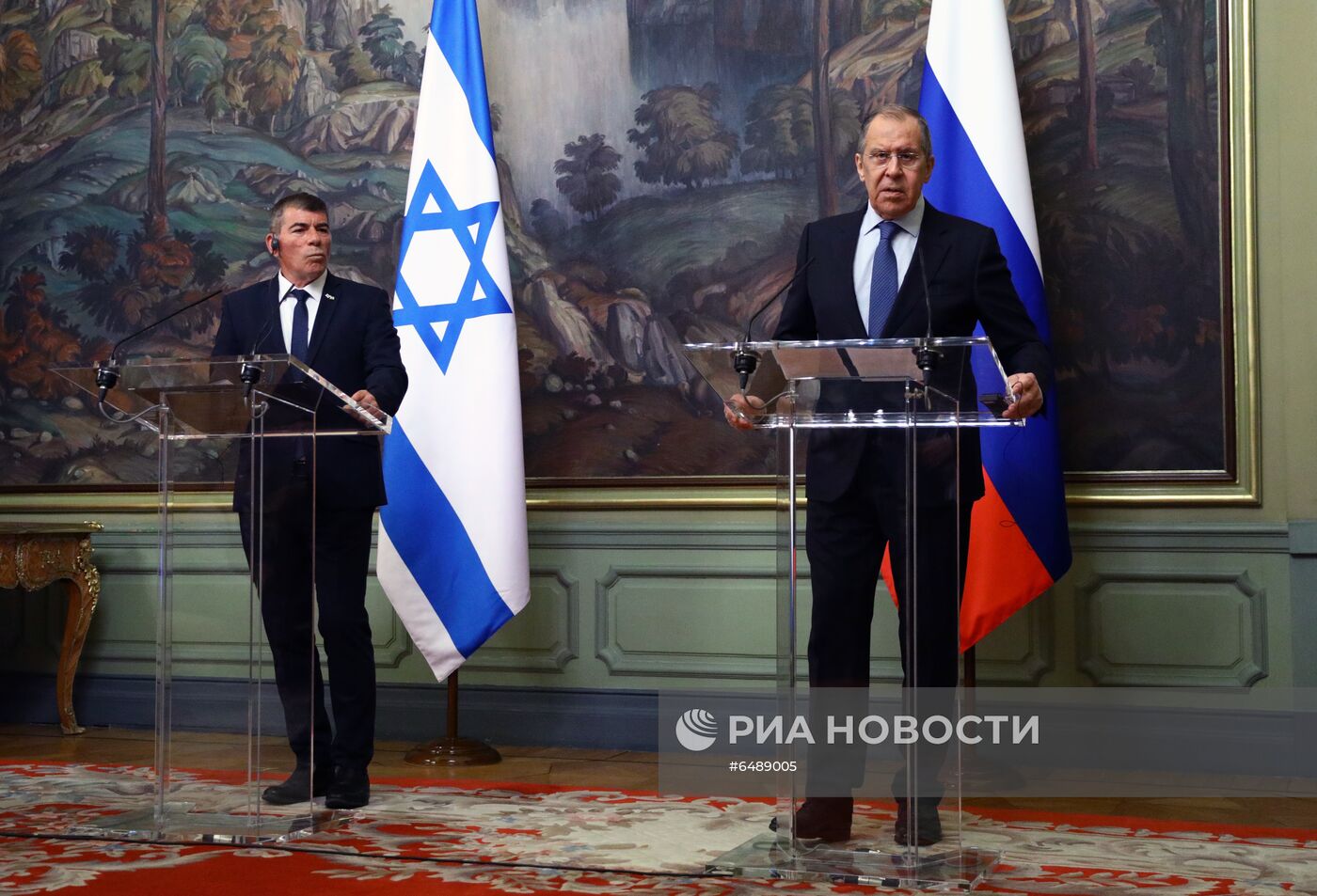 Встреча глав МИД РФ и Израиля С. Лаврова и Г. Ашкенази