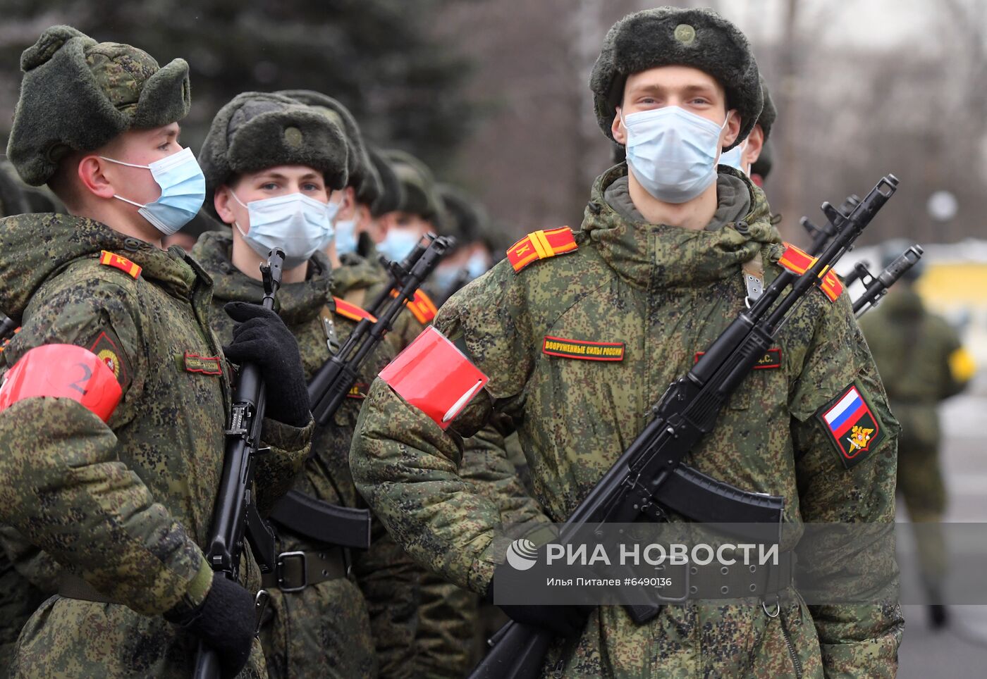 Подготовка курсантов к военному параду на Красной площади 