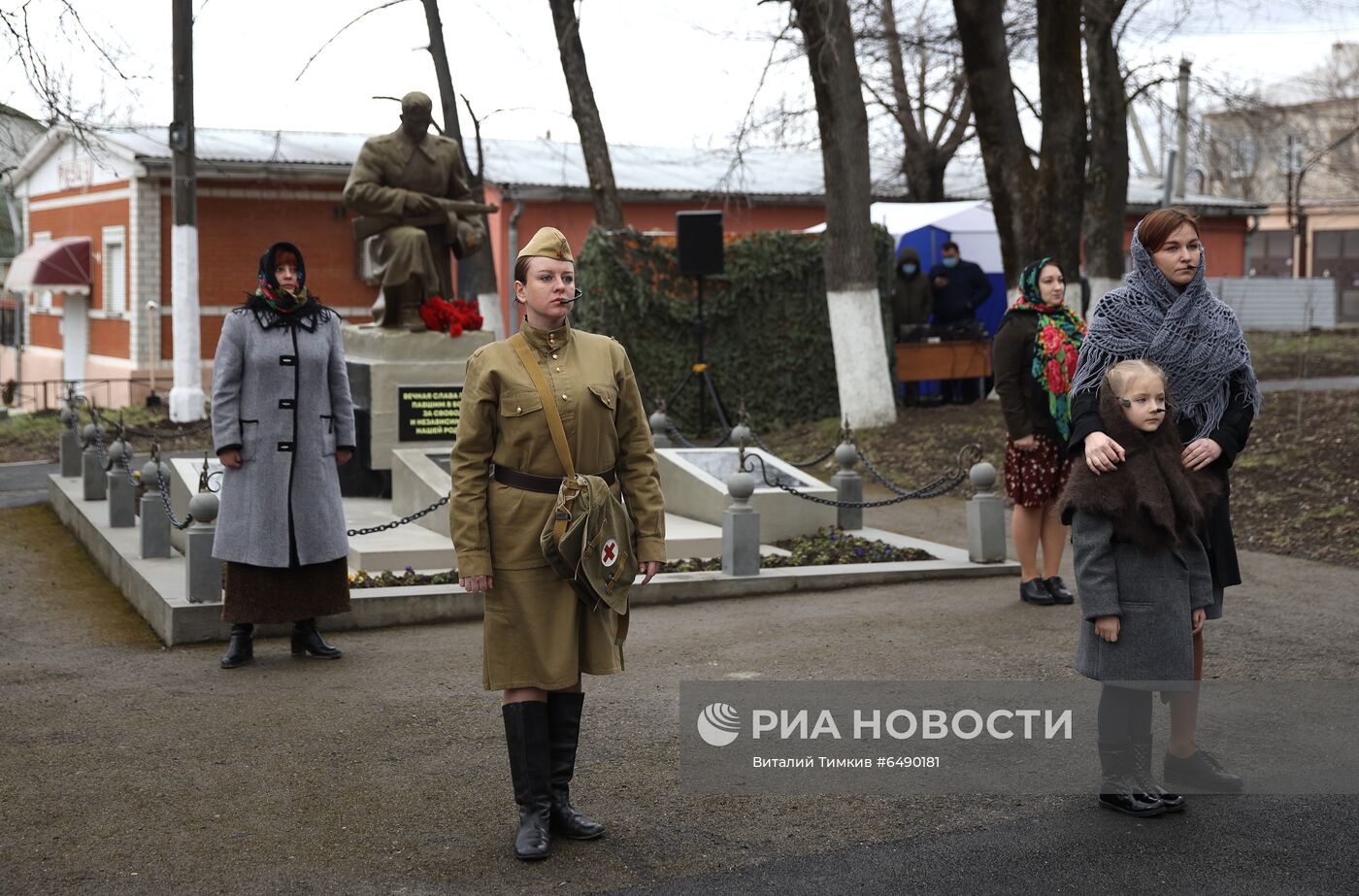 Старт акции "Сад памяти"