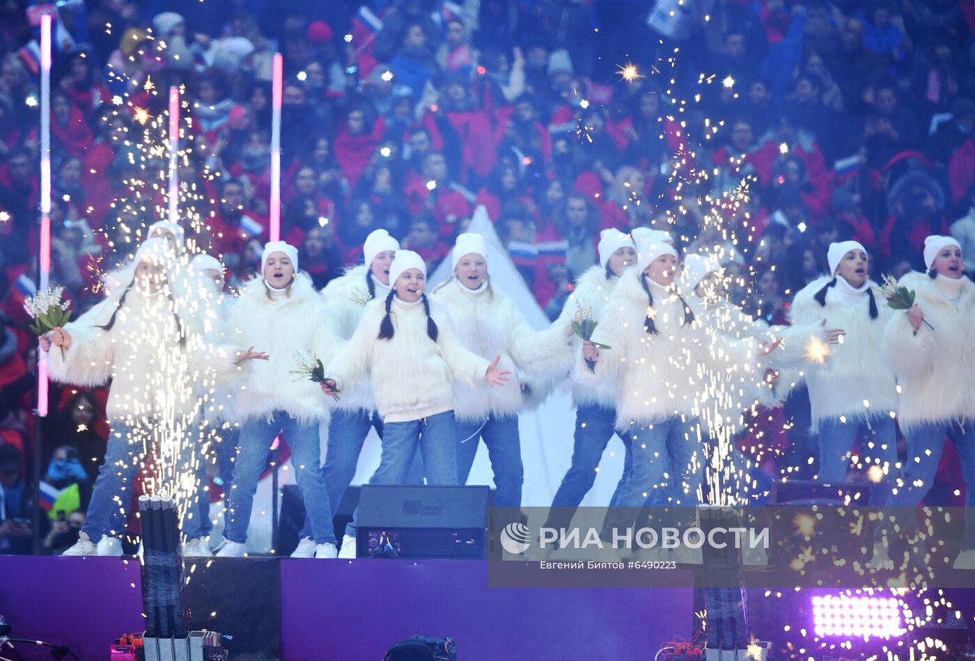 Концерт в честь воссоединения Крыма и России