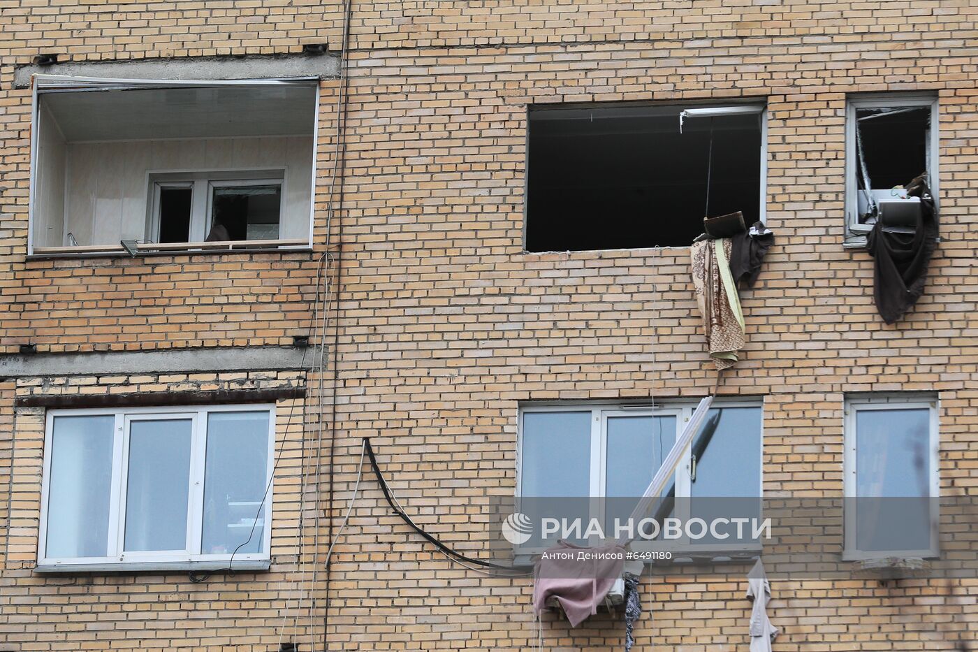 Взрыв произошел в жилом доме в Химках