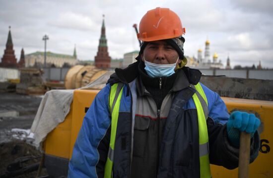 Продолжается реконструкция Большого Каменного моста 