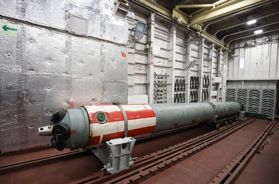 Принятие в состав ВМФ катера-торпедолова ТЛ-2195