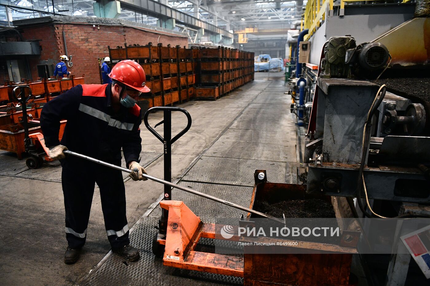 Завод НЛМК-Метиз в Свердловской области