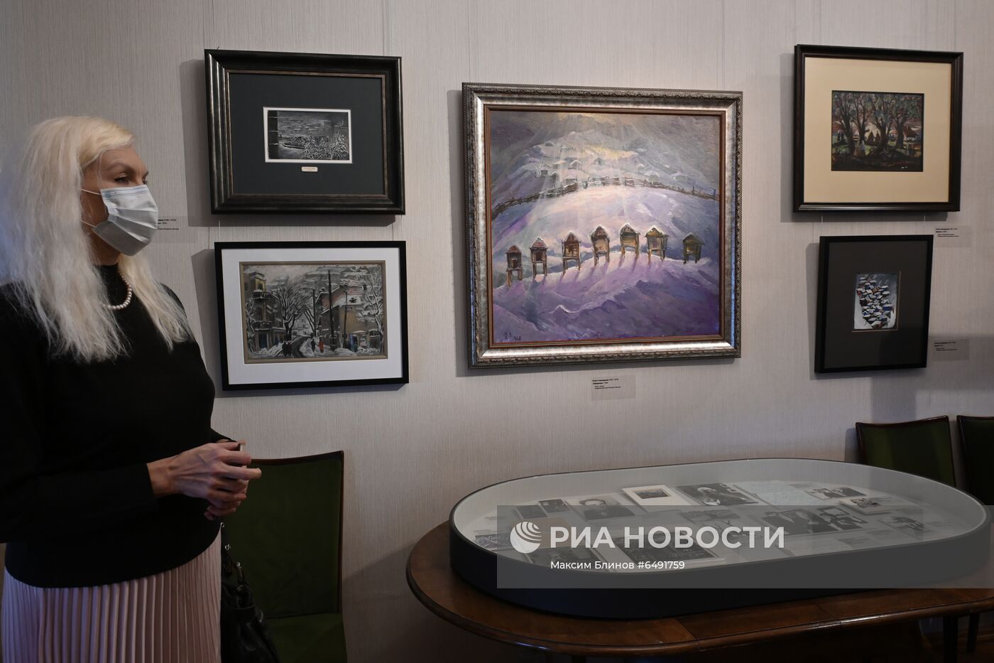 Выставка "Грузинские палестины" Святослава Рихтера