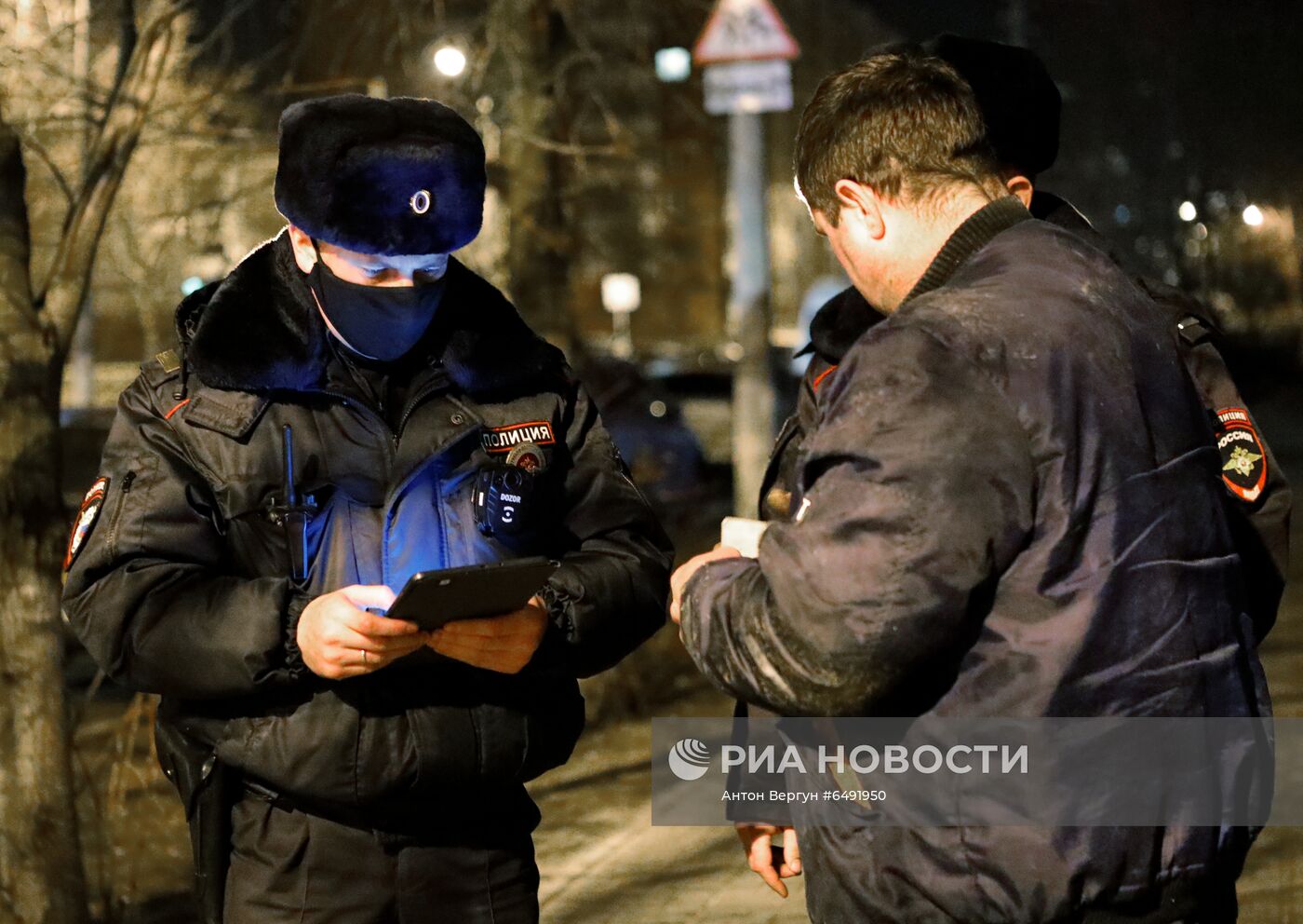 Ночное дежурство наряда полиции в Белгороде